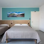 Bed & Breakfast La Di Piazza Motta 3*