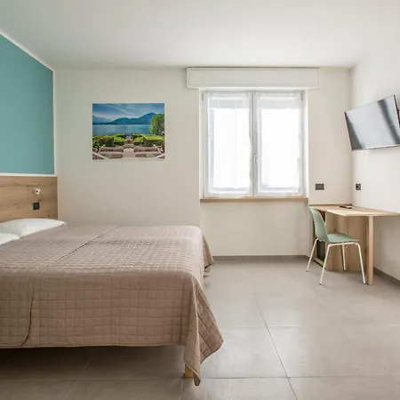 Bed and Breakfast La Di Piazza Motta 3*