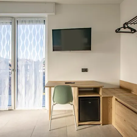 La Di Piazza Motta Bed and Breakfast 3*