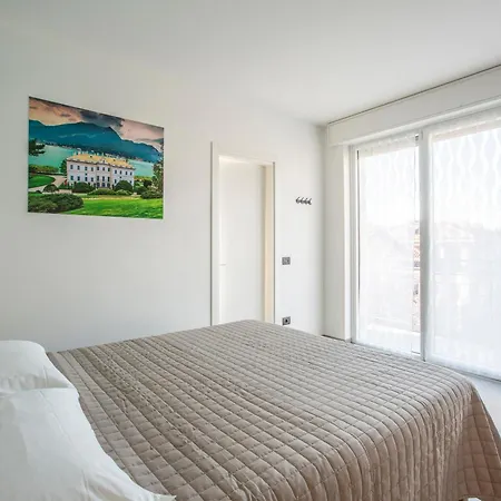 La Di Piazza Motta Bed and Breakfast