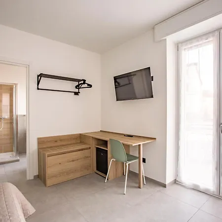 La Di Piazza Motta Albese Con Cassano