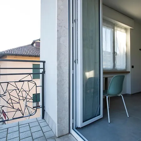 Bed & Breakfast La Di Piazza Motta Albese Con Cassano
