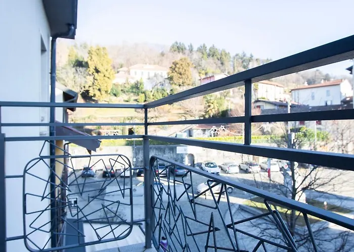 La Di Piazza Motta לינה וארוחת בוקר Albese Con Cassano