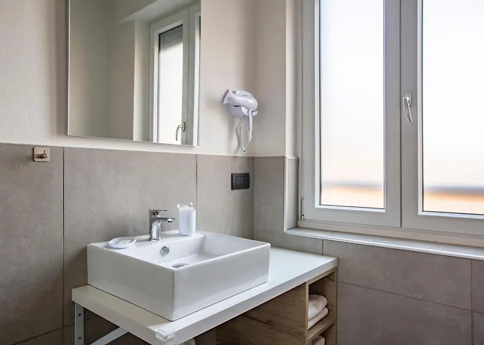 לינה וארוחת בוקר La Di Piazza Motta