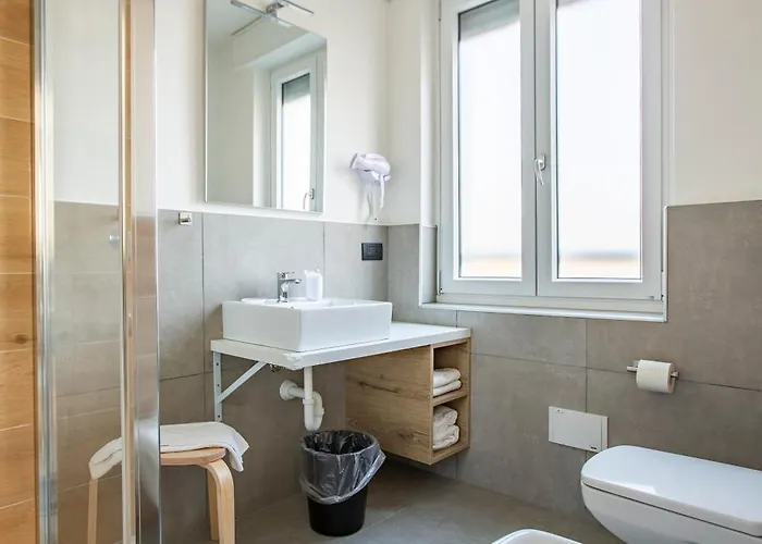 La Di Piazza Motta לינה וארוחת בוקר Albese Con Cassano