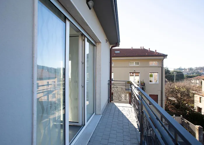 La Di Piazza Motta 3* Albese Con Cassano