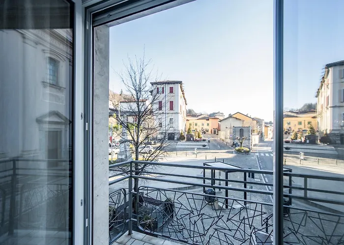 La Di Piazza Motta לינה וארוחת בוקר 3*