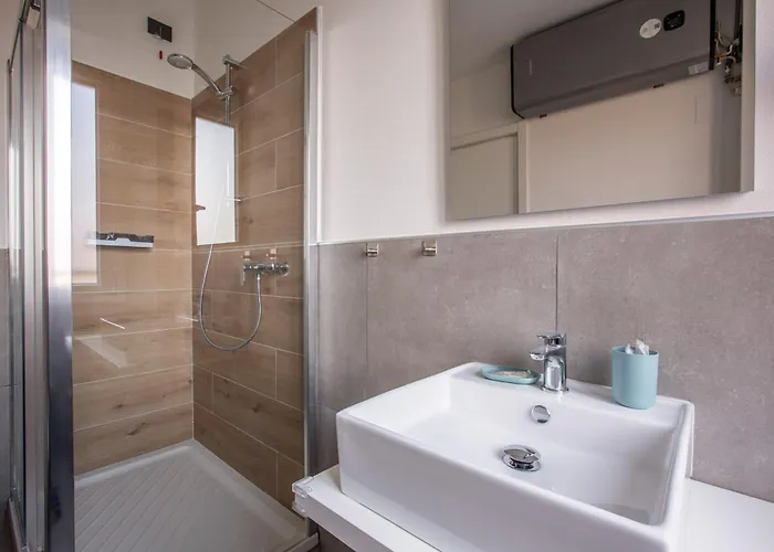 La Di Piazza Motta Albese Con Cassano