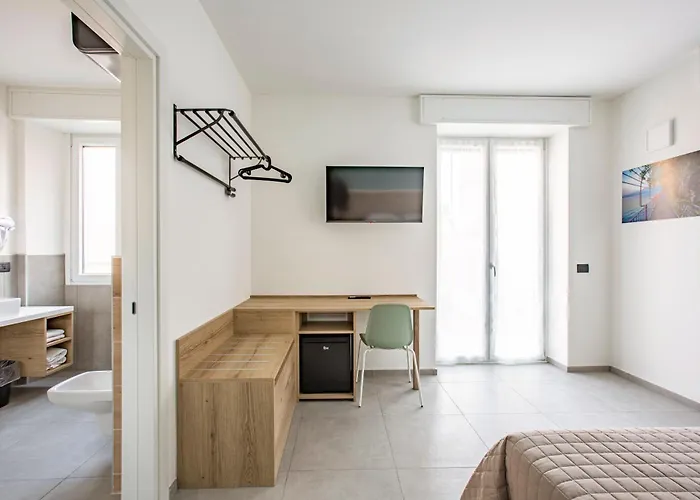 La Di Piazza Motta Albese Con Cassano