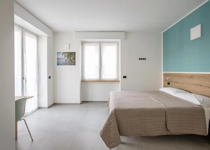 לינה וארוחת בוקר La Di Piazza Motta Albese Con Cassano