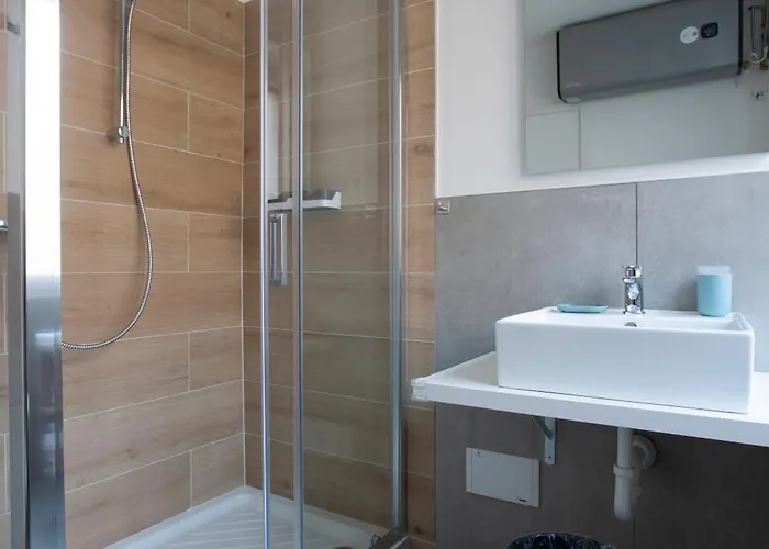 La Di Piazza Motta Albese Con Cassano