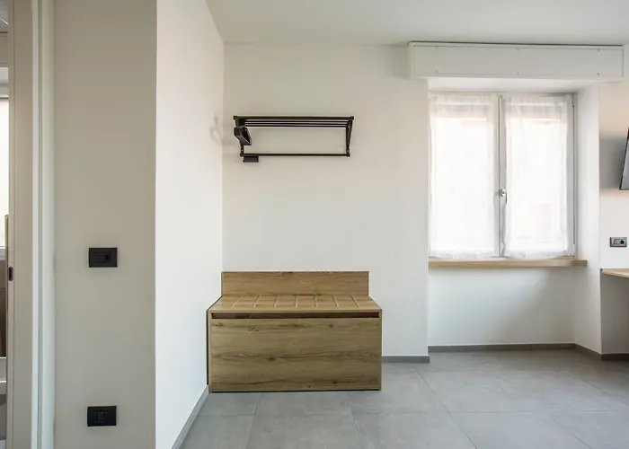 La Di Piazza Motta לינה וארוחת בוקר Albese Con Cassano