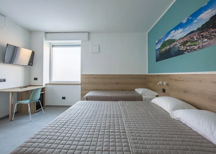 לינה וארוחת בוקר La Di Piazza Motta Albese Con Cassano