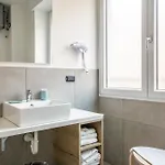 La Di Piazza Motta Bed & Breakfast Albese Con Cassano